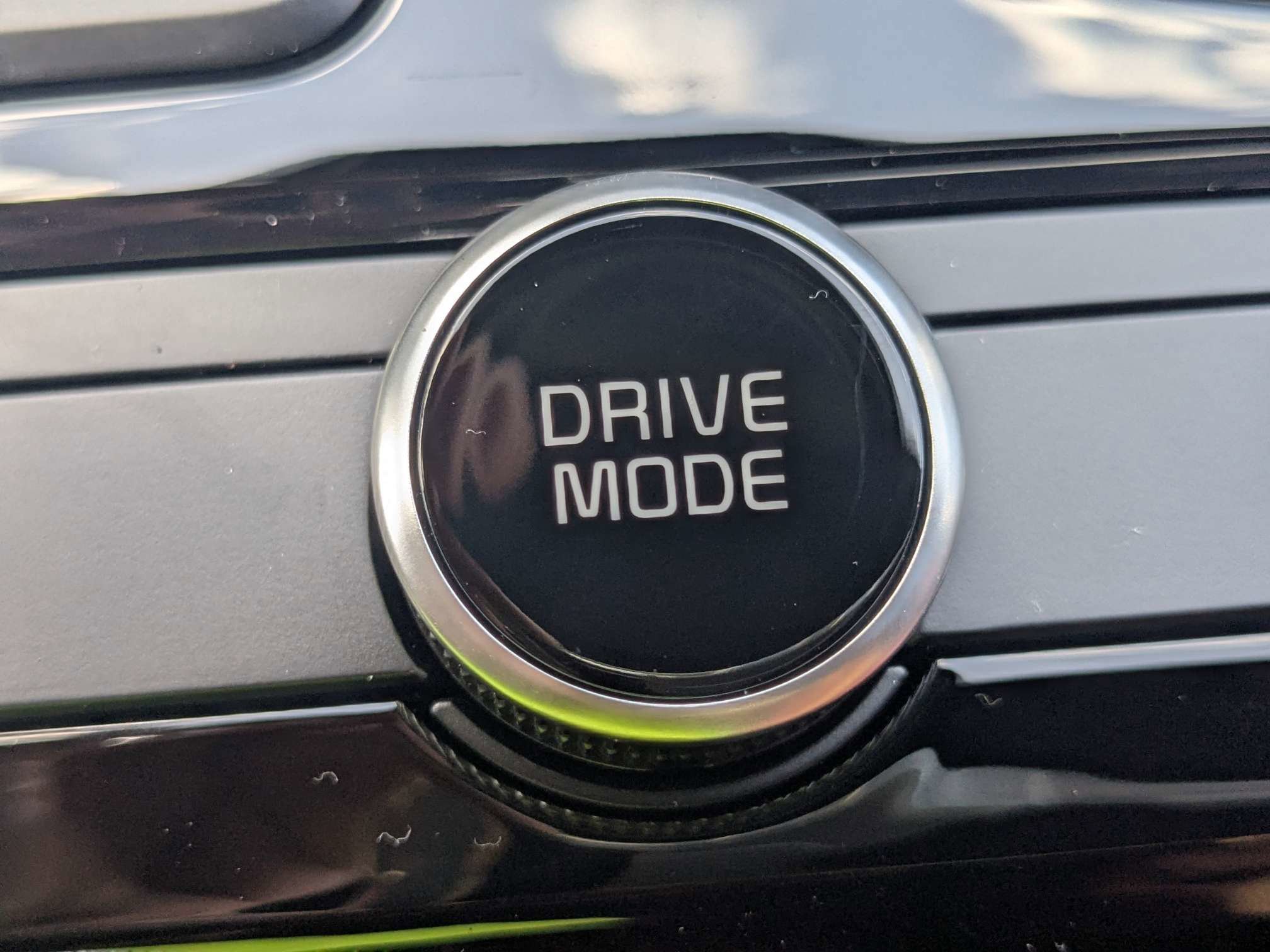 New 2026 Snow White Pearl Kia GT-Line FWD image 28