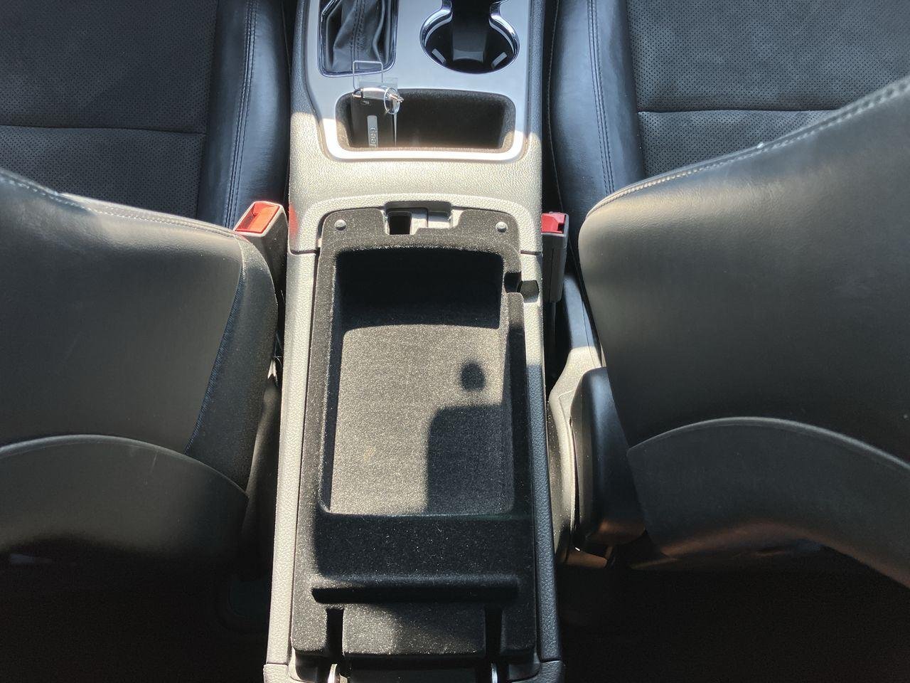 Used 2019 White (Bright White Clearcoat) Jeep Altitude image 18