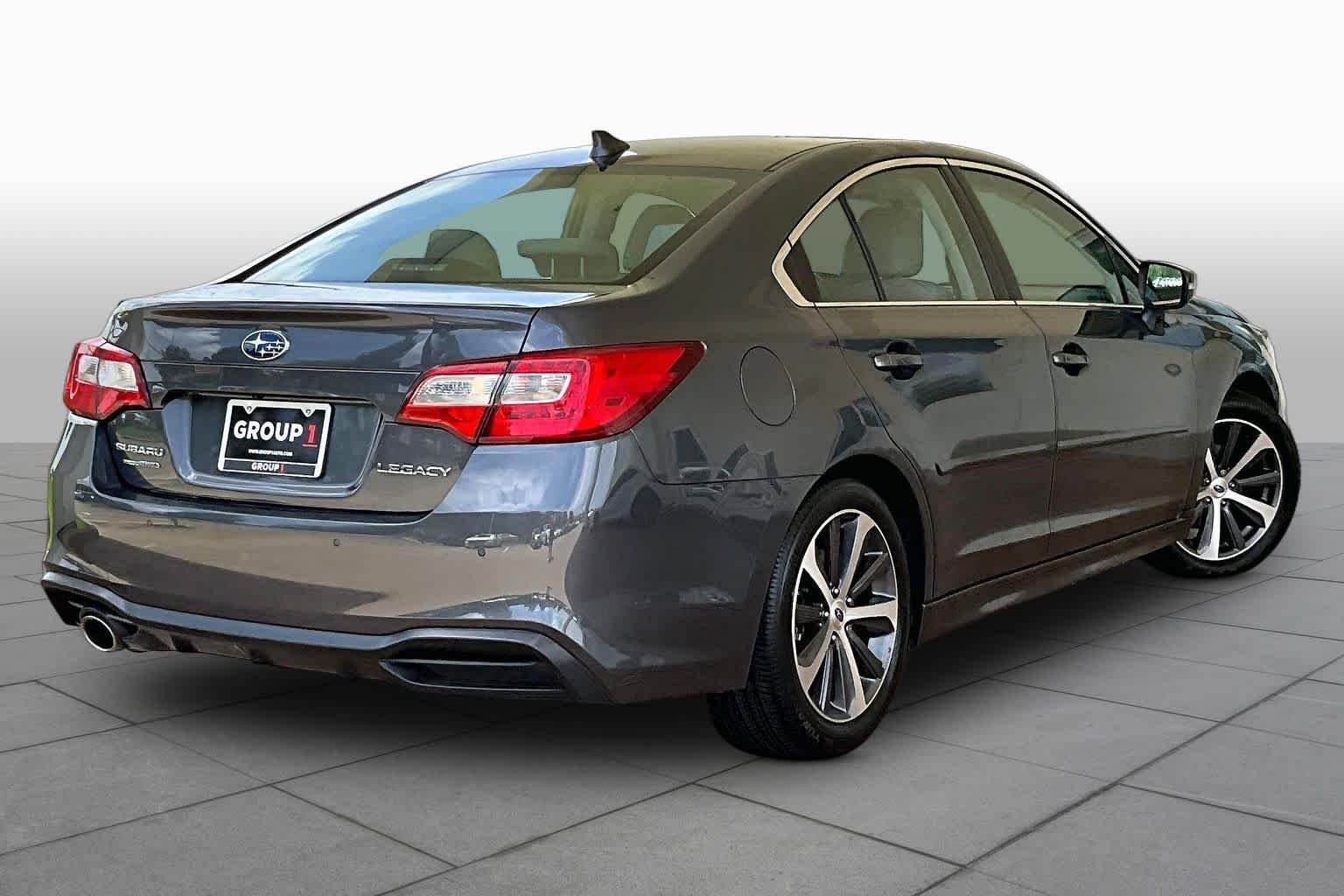 Used 2019 Magnetite Gray Metallic Subaru Limited image 11