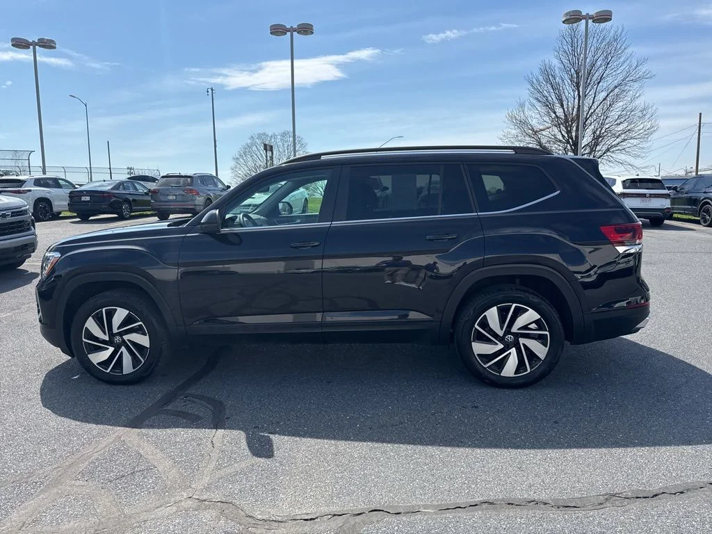 2026 Volkswagen Atlas SE w/Tech - Photo 11