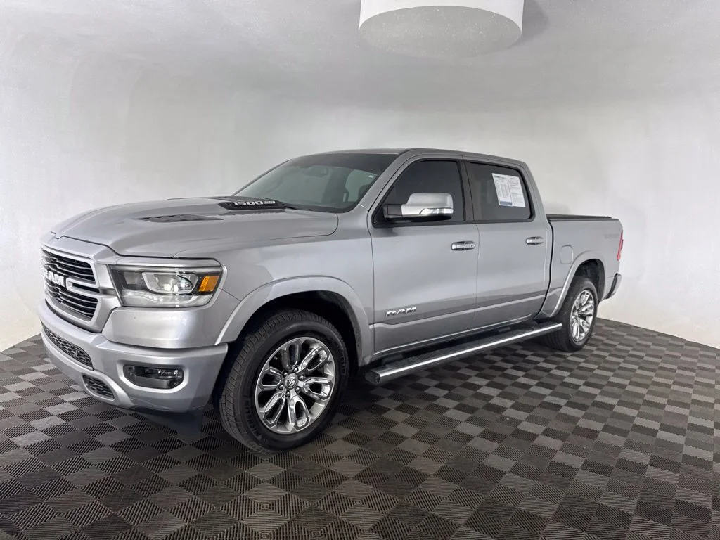 Used 2020 Silver Ram Laramie image 3