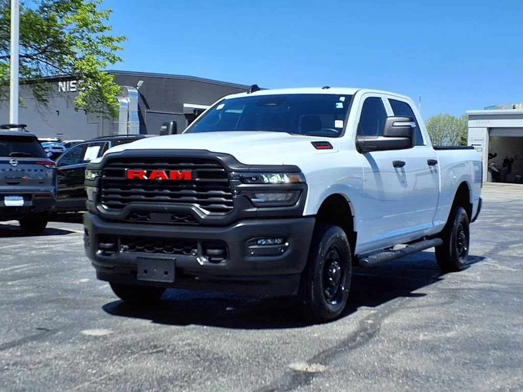 Used 2025 RAM Ram 2500 Pickup Tradesman with VIN 3C6UR5CJXSG529762 for sale in Kansas City