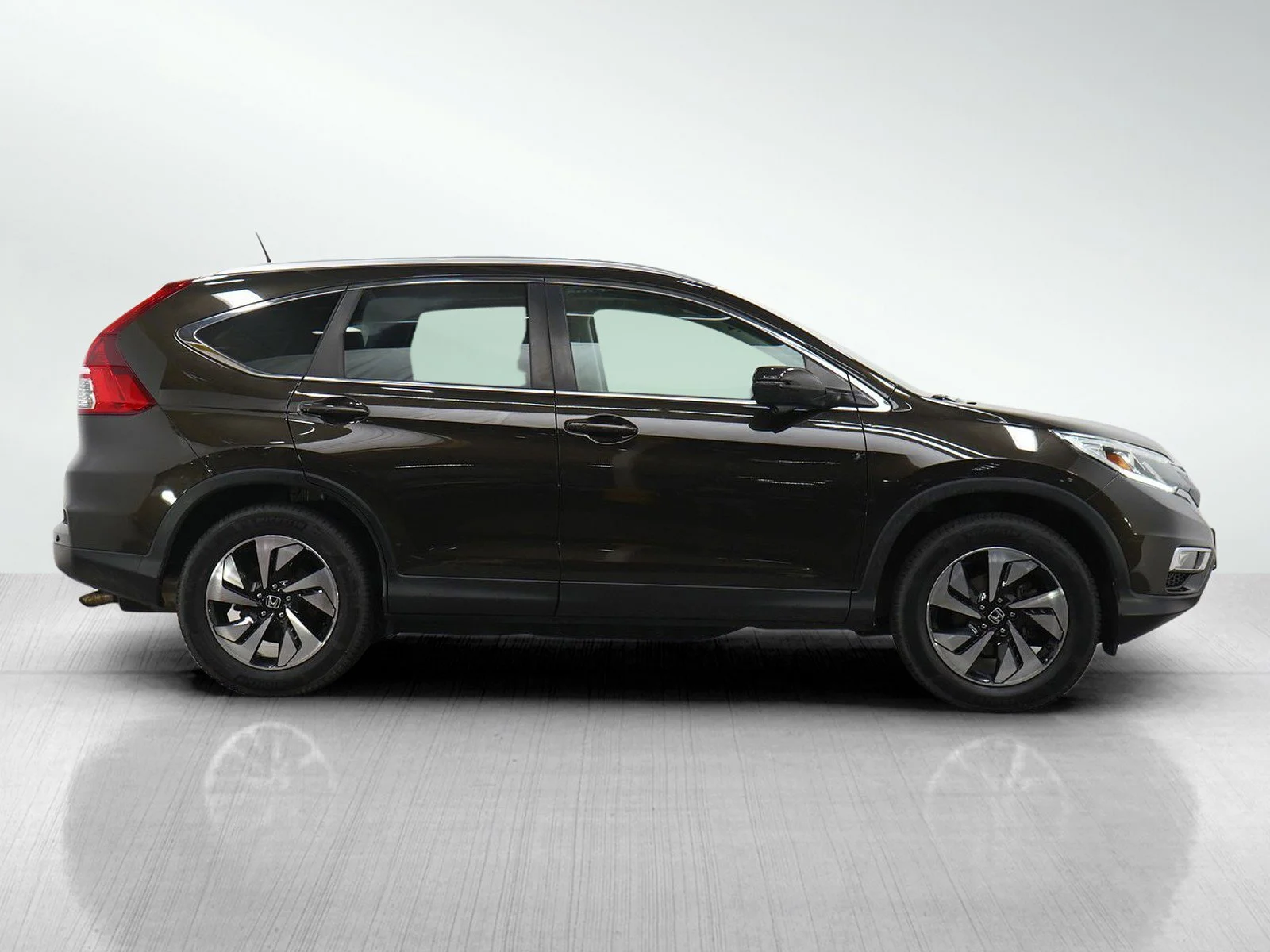 Used 2015 Black Honda 4D WAGON TOURING 4WD image 6