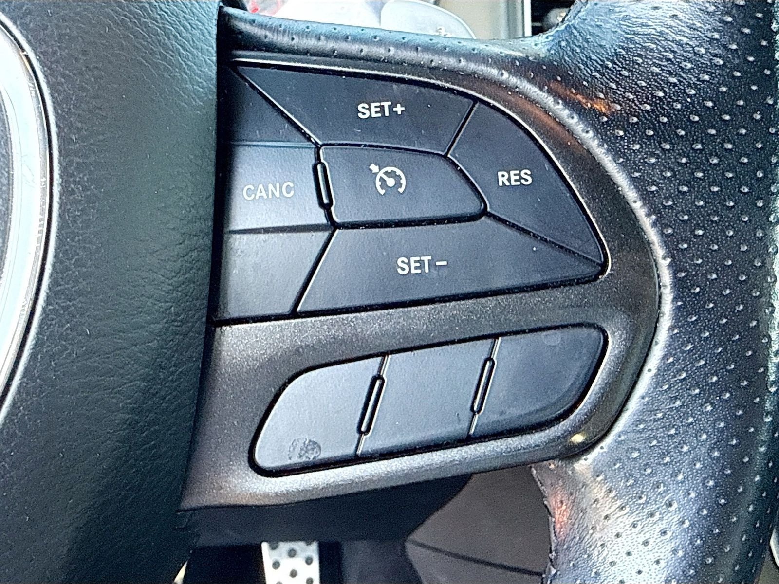 Used 2022 Orange Dodge GT image 37