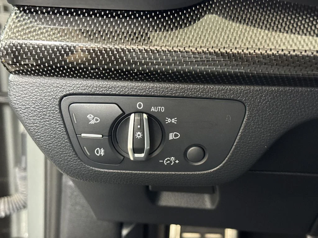 2023 Audi SQ5 Sportback Premium Plus - Photo 32