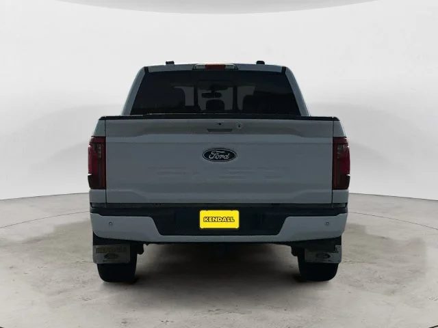 Used 2024 Oxford White Ford XLT image 6
