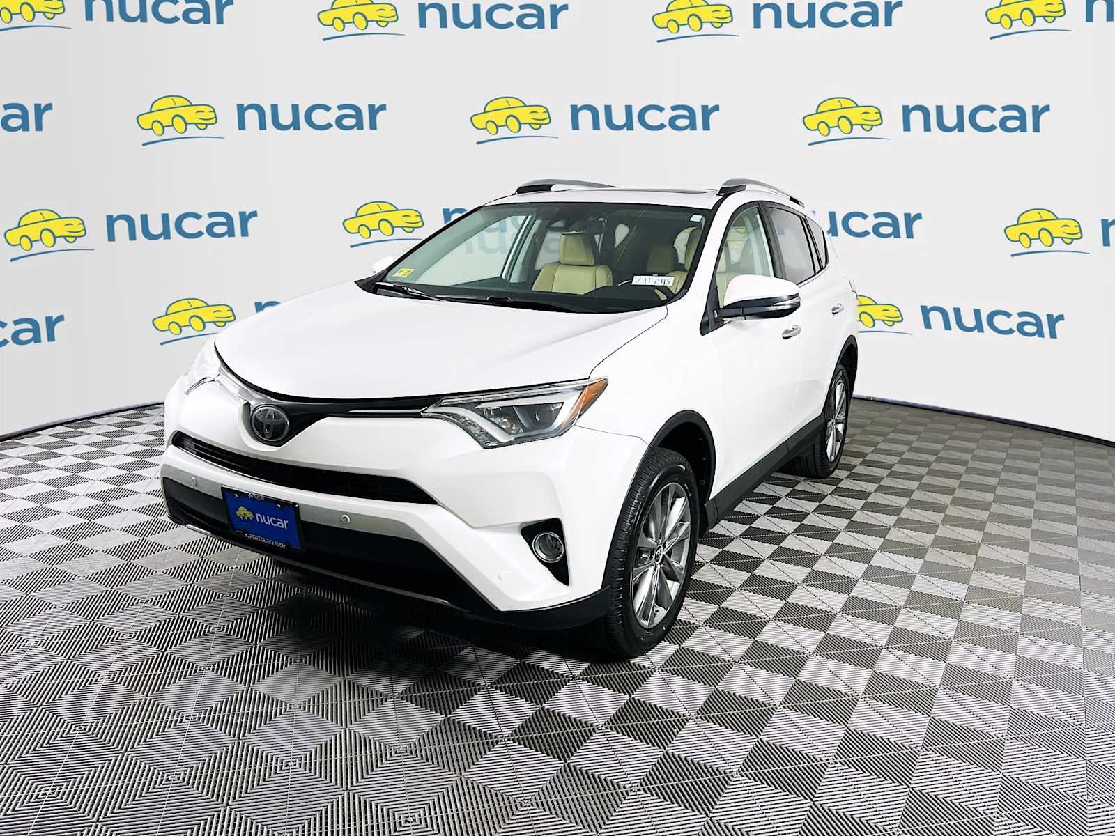 Used 2017 Blizzard Pearl Toyota Limited image 3