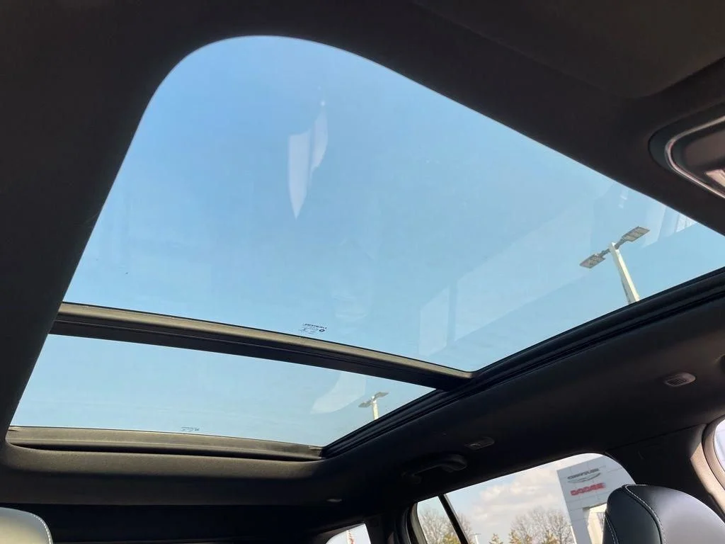 New 2026 White Jeep Limited image 41