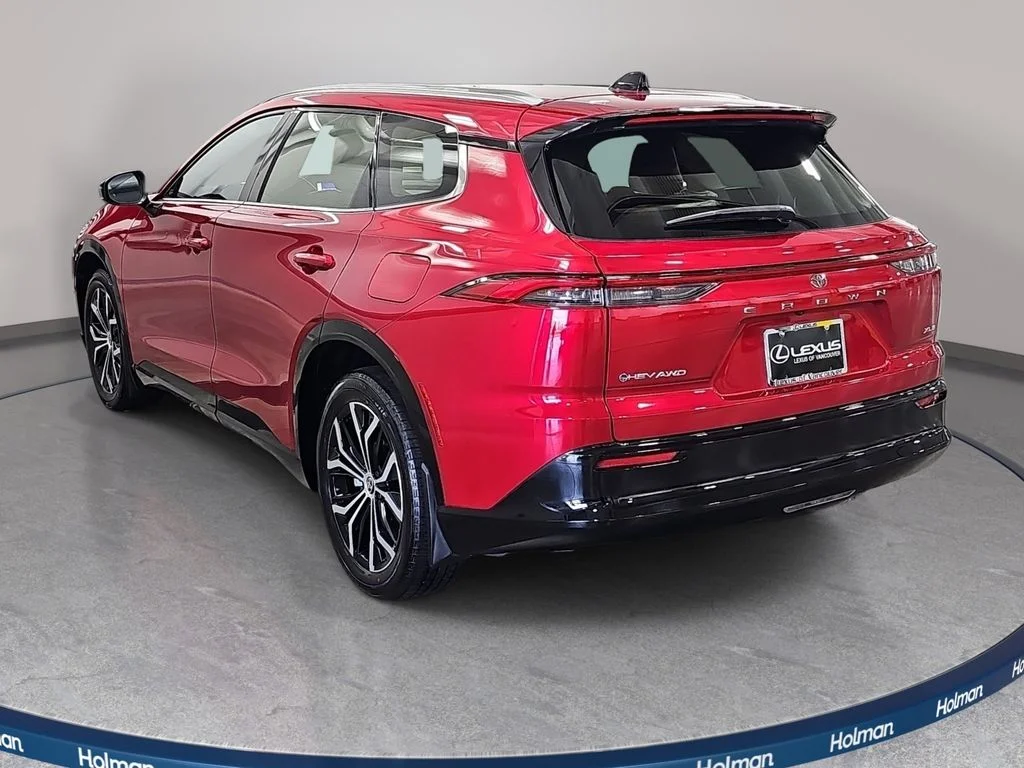 Used 2025 Red Toyota XLE image 8