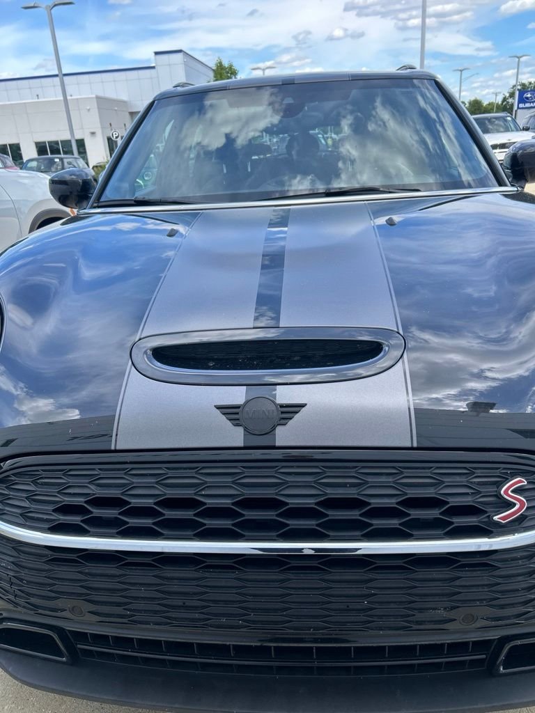 Certified Used 2023 Midnight Black MINI Clubman image 11