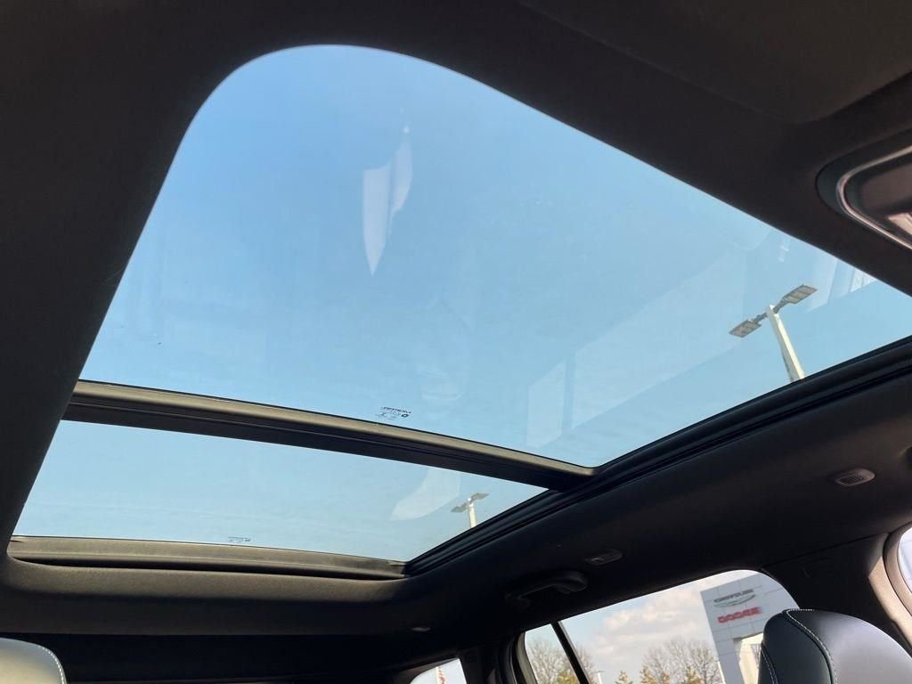 New 2026 Bright White Clearcoat Jeep Limited image 41