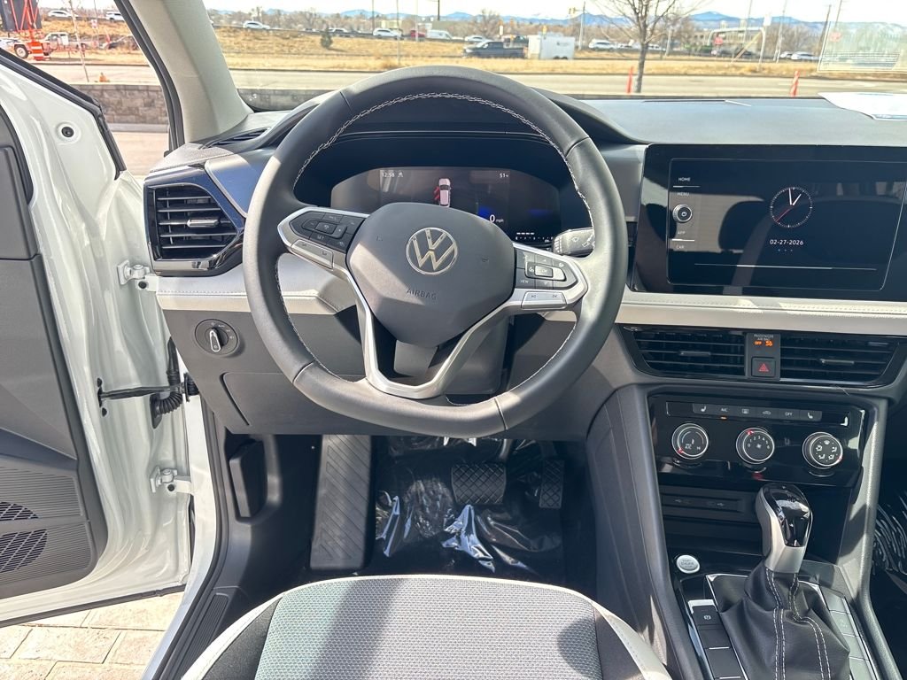 New 2026 Pure White Volkswagen 1.5T S image 13