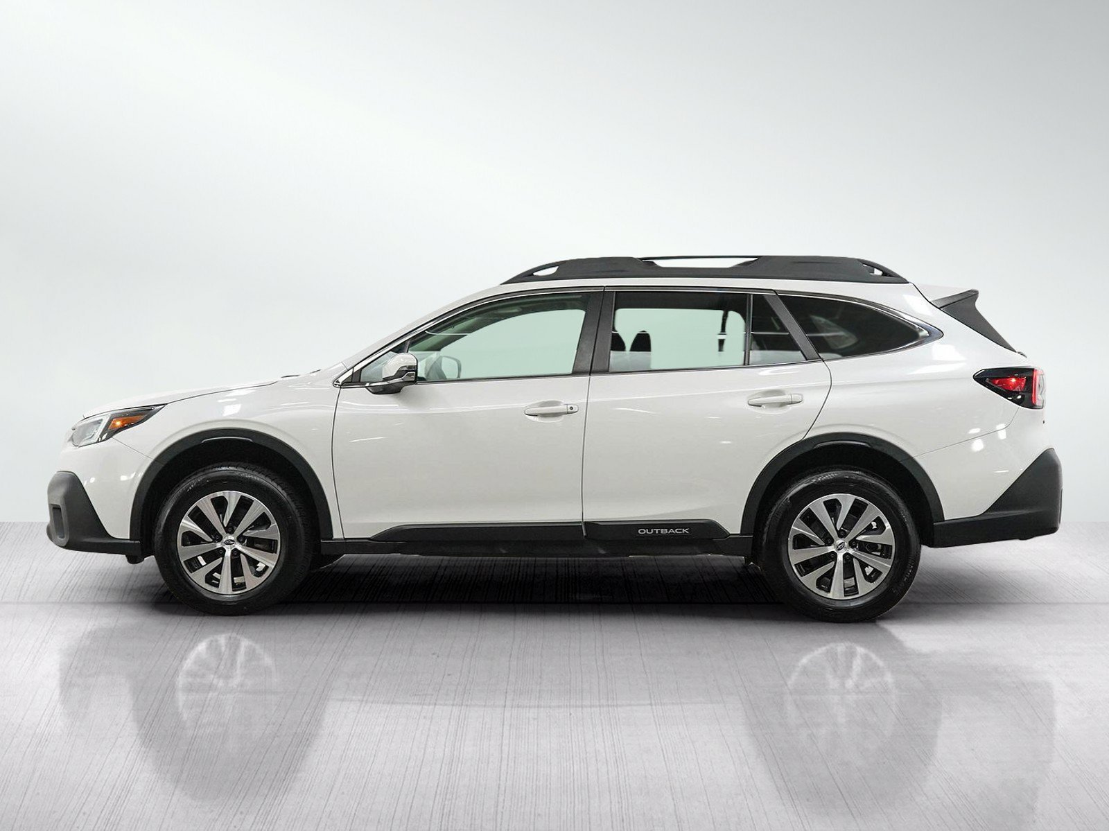 Used 2022 Subaru Outback Premium with VIN 4S4BTAFC7N3248836 for sale in Burnsville, Minnesota