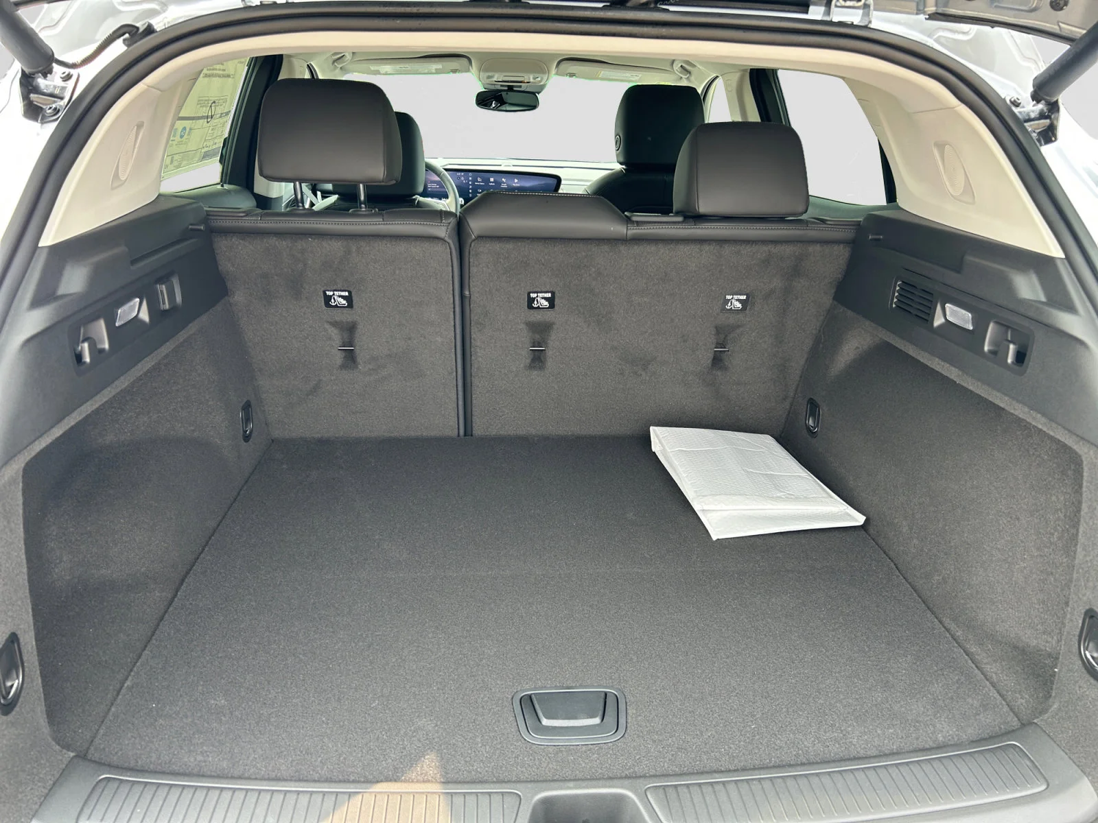 New 2026 Moonstone Grey Metallic Buick Preferred AWD image 10
