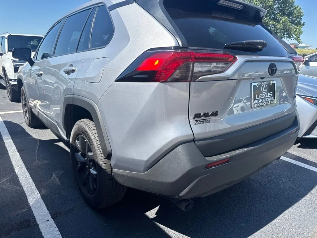 Used 2021 Silver Sky Metallic Toyota LE image 4