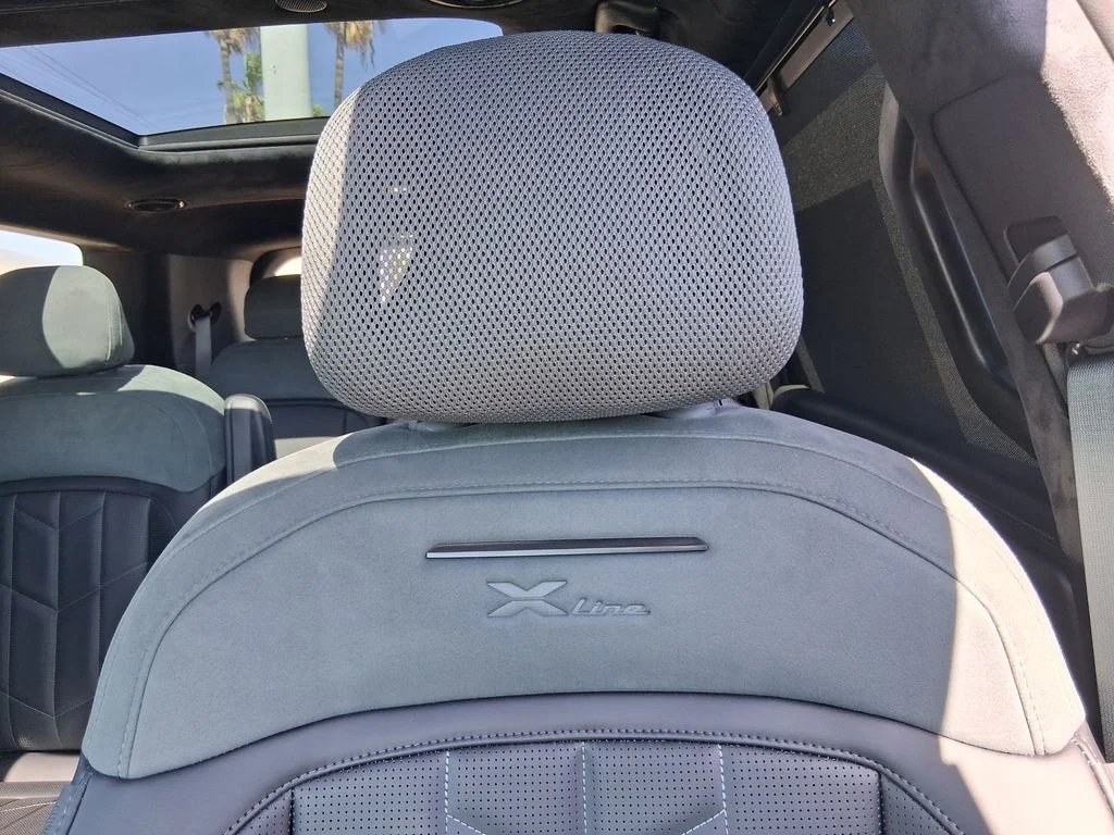 New 2027 Black Kia X-Line SX Prestige image 13