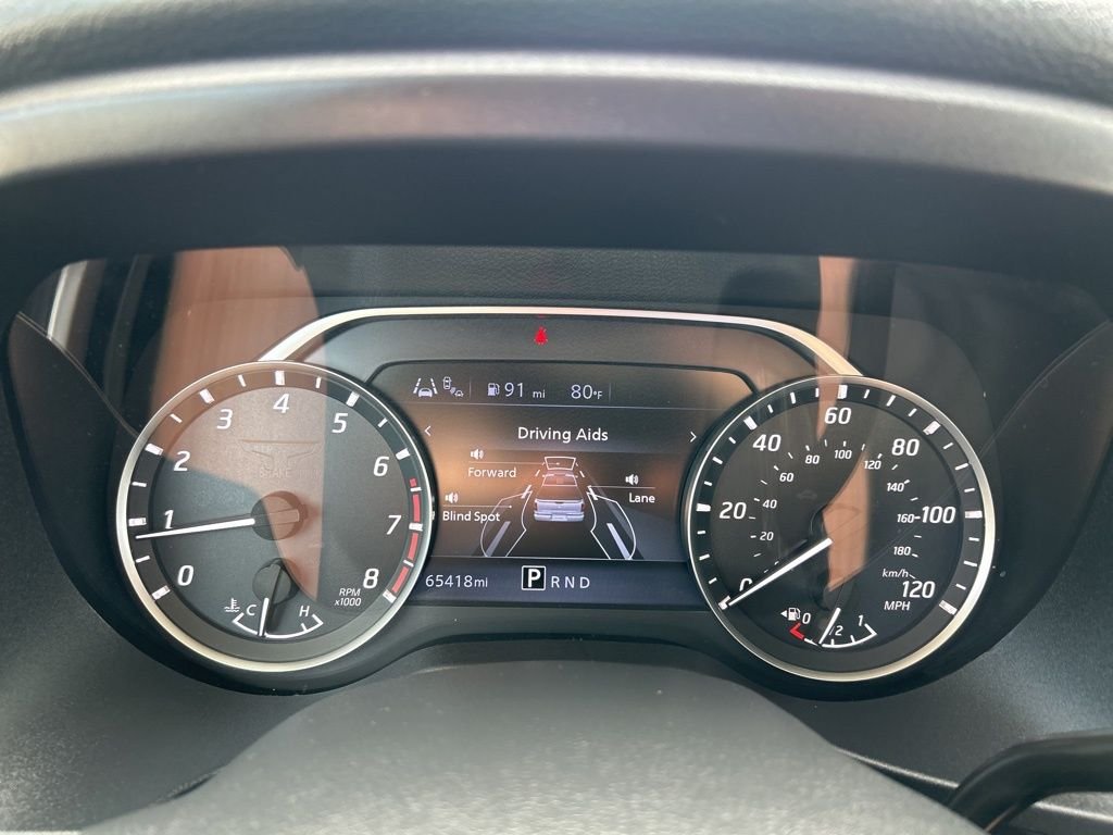 Used 2023 White Nissan SV image 24