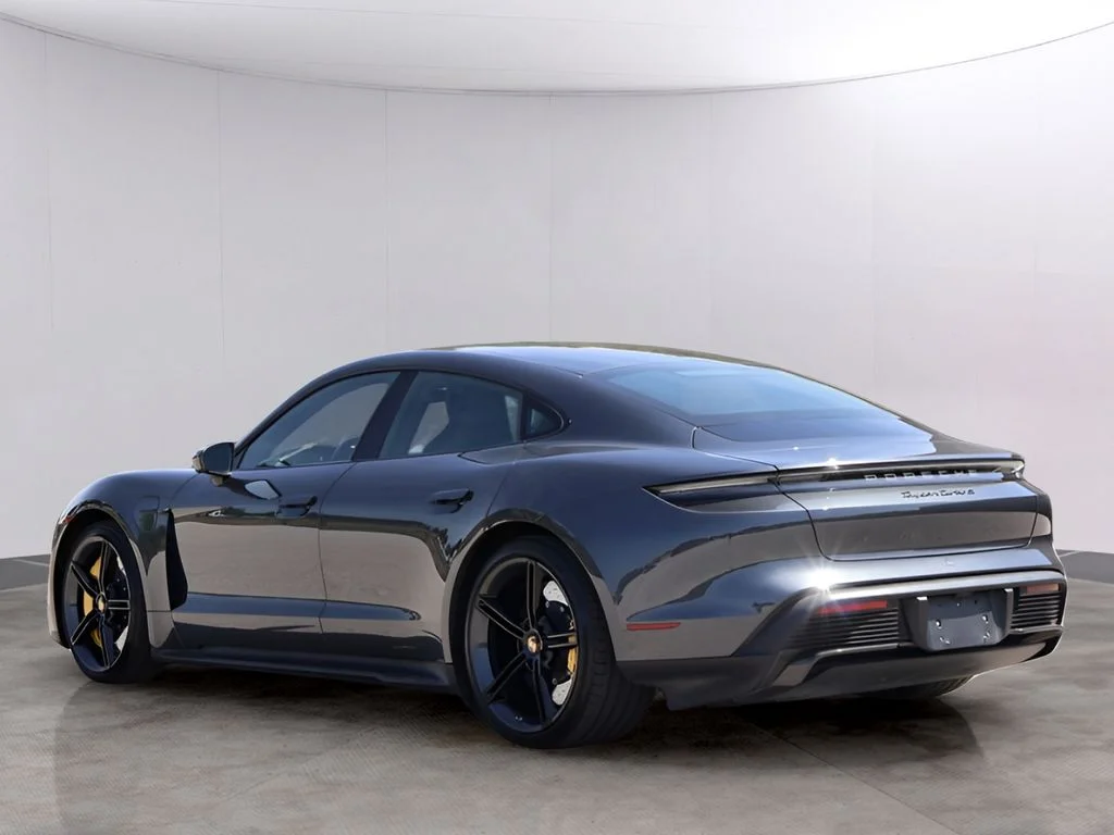 Used 2021 Volcano Grey Metallic Porsche Turbo S image 3