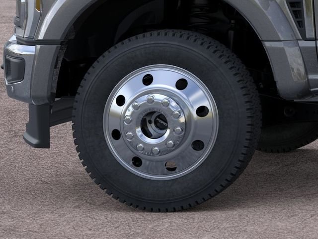 New 2026 Carbonized Gray Metallic Ford F-450® Lariat® image 21