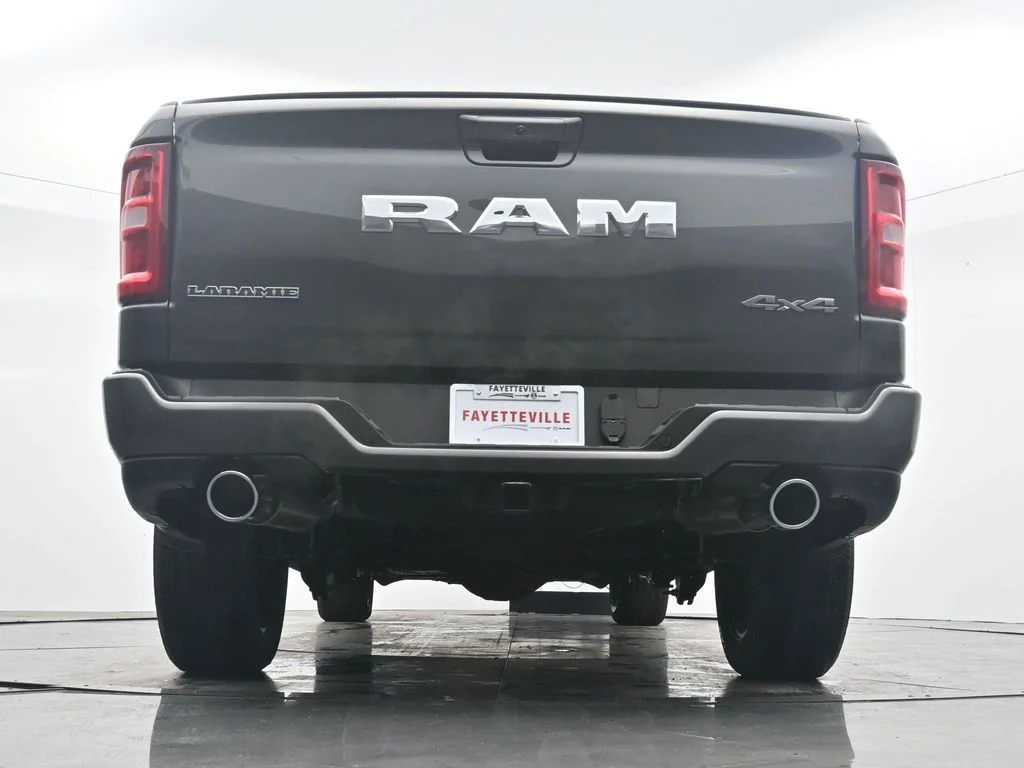 New 2026 Granite Crystal Metallic Clear-Coat Exterior Paint RAM Laramie image 38