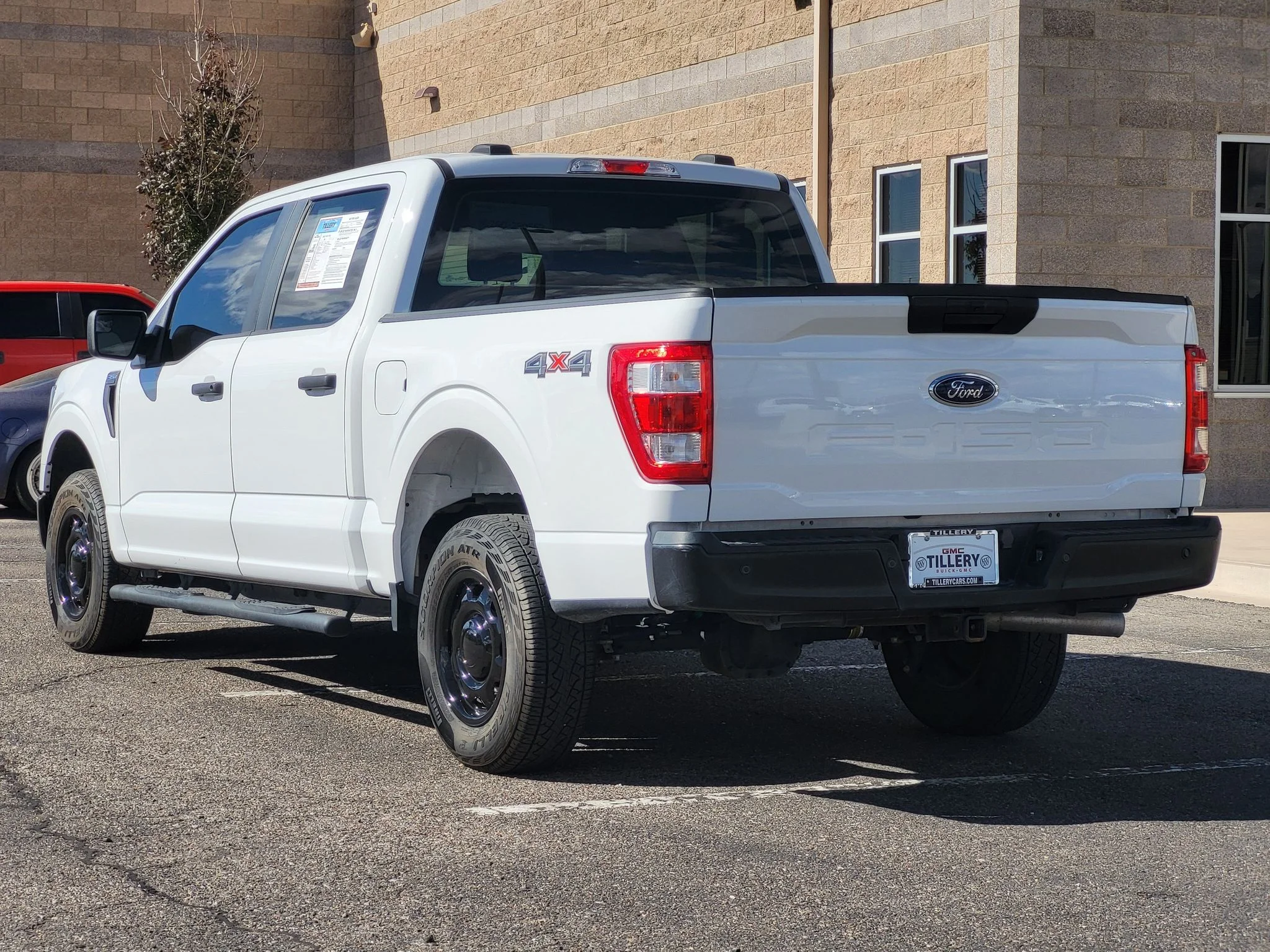 Used 2023 White Ford XL image 5