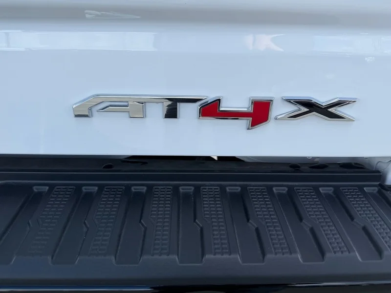 New 2026 Summit White GMC AT4X image 23