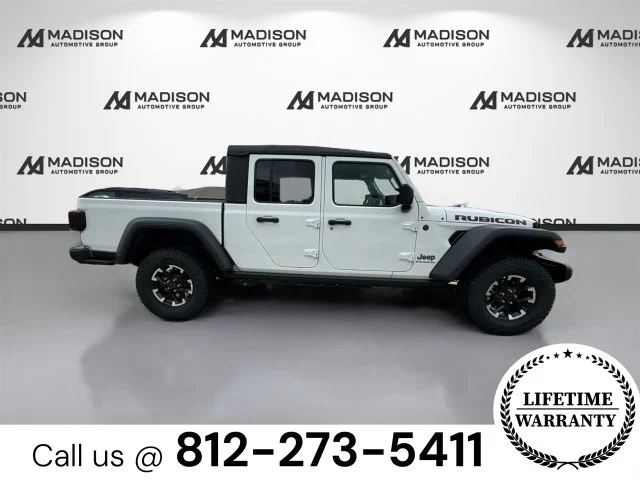 New 2025 White Jeep Rubicon image 4