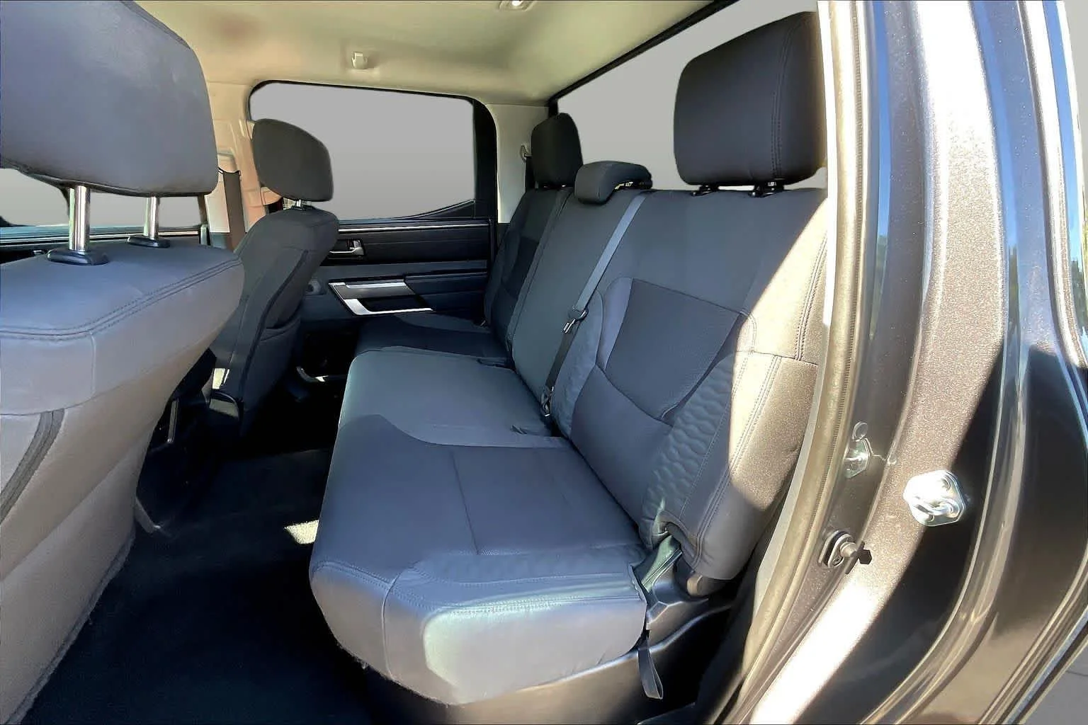 Used 2022 Magnetic Gray Metallic Toyota SR5 image 19
