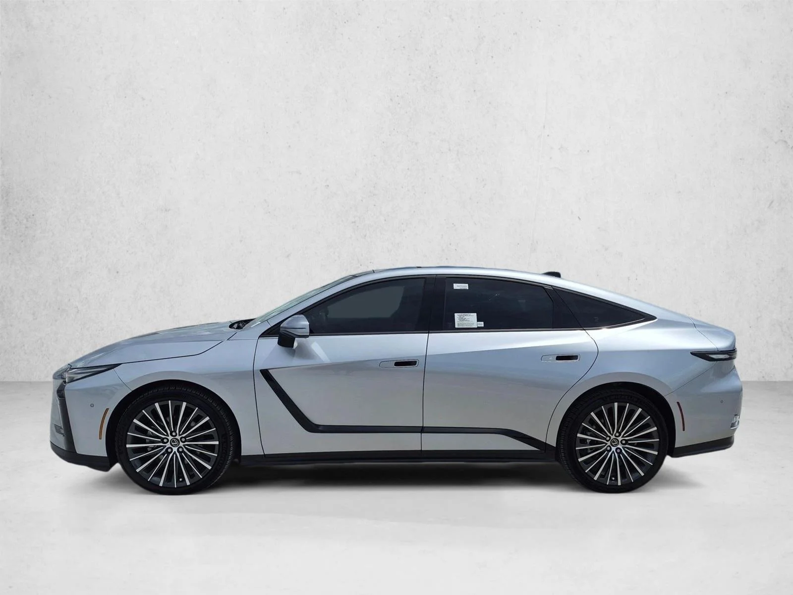 New 2026 Iridium Lexus ES 350e LUXURY image 8