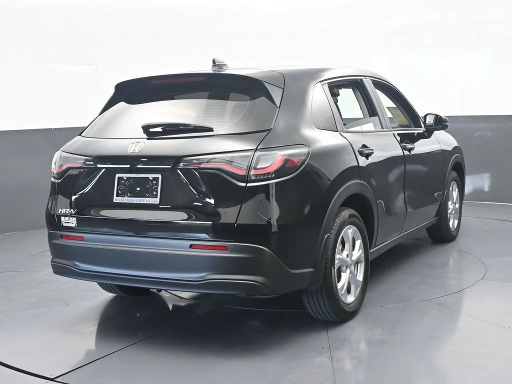 Used 2025 Black Honda LX image 5