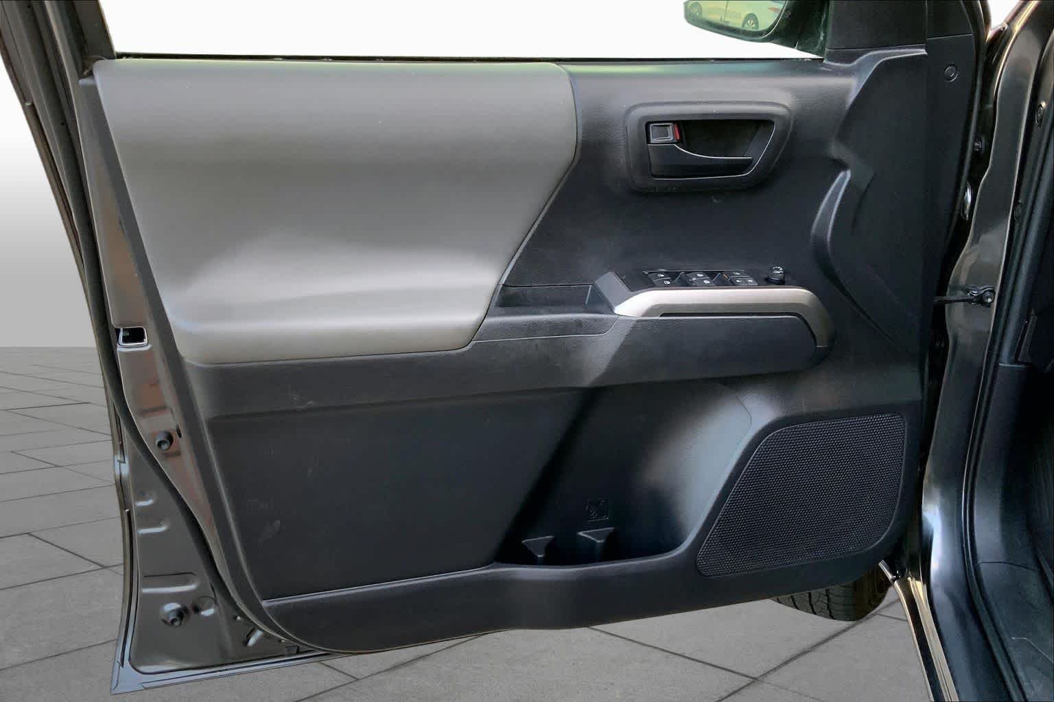 Used 2023 Magnetic Gray Metallic Toyota SR5 image 21