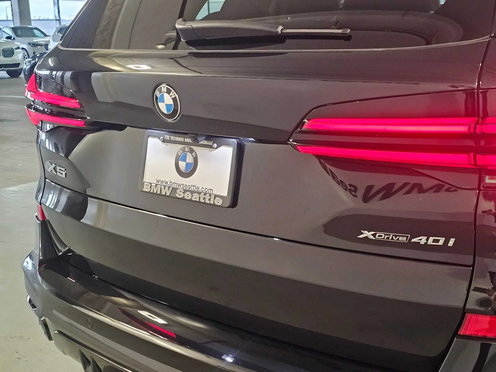 New 2026 Black Sapphire Metallic BMW xDrive40i image 7