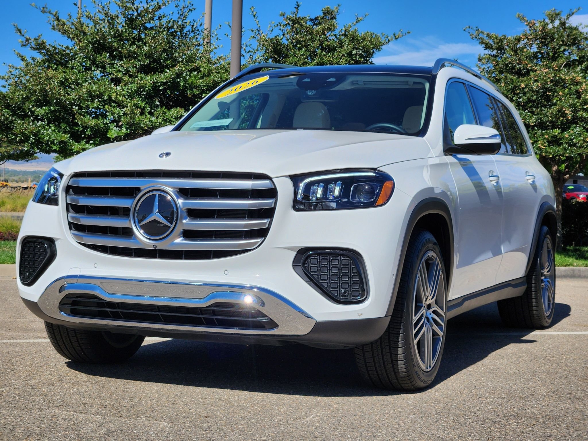 Certified Used 2026 Polar White Mercedes-Benz 450 4MATIC® image 4
