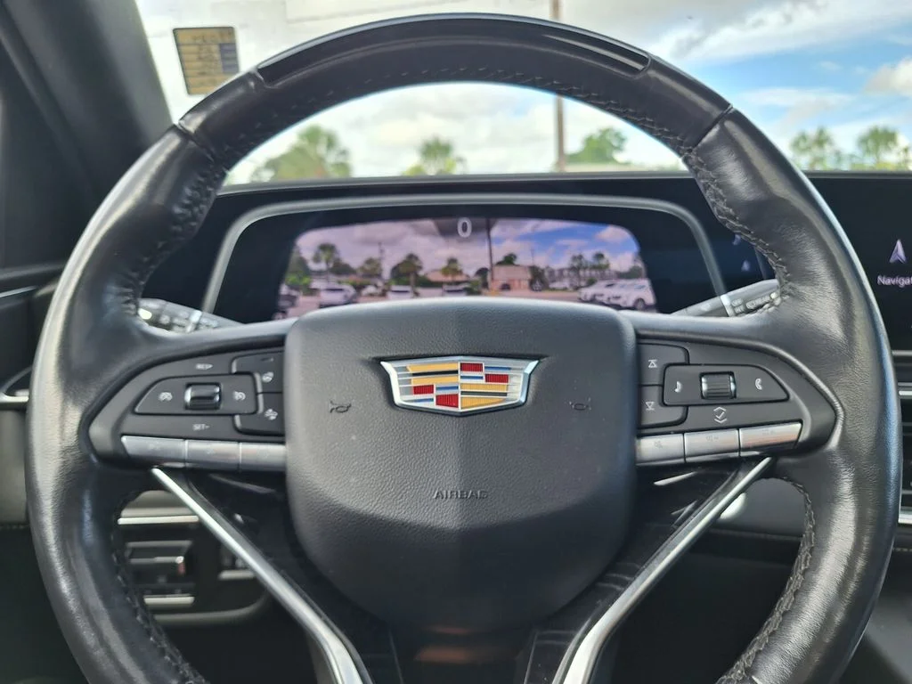 2024 Cadillac Escalade Sport - Photo 19