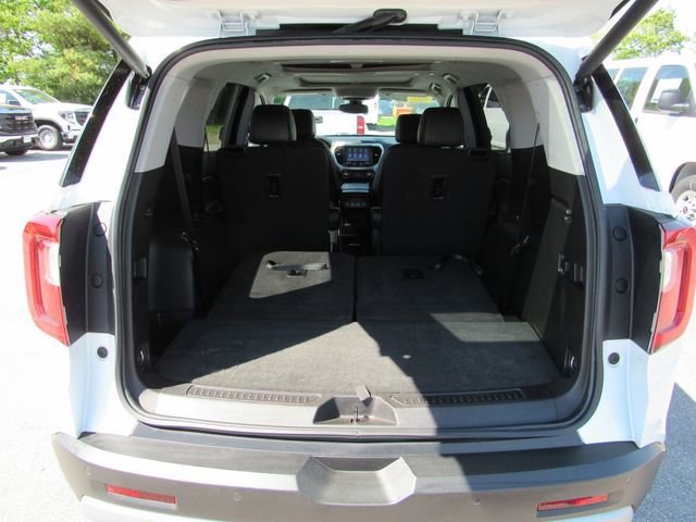 Used 2023 White Frost Tricoat GMC SLT image 35