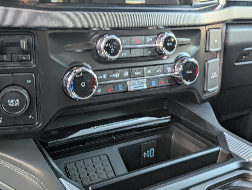 New 2026 Agate Black Metallic Ford F-350® Platinum® image 13