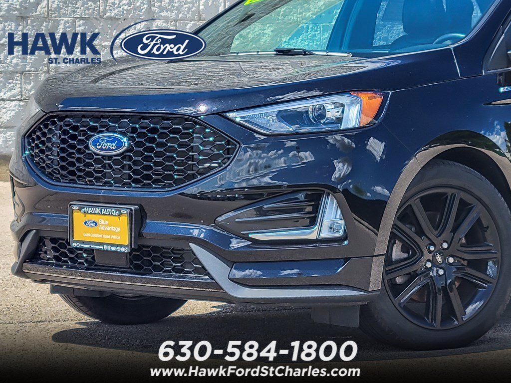 Certified Used 2023 Black Metallic Ford ST-Line image 2