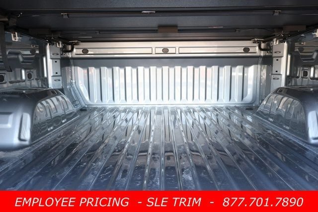 2026 GMC Sierra 1500 SLE - Photo 17