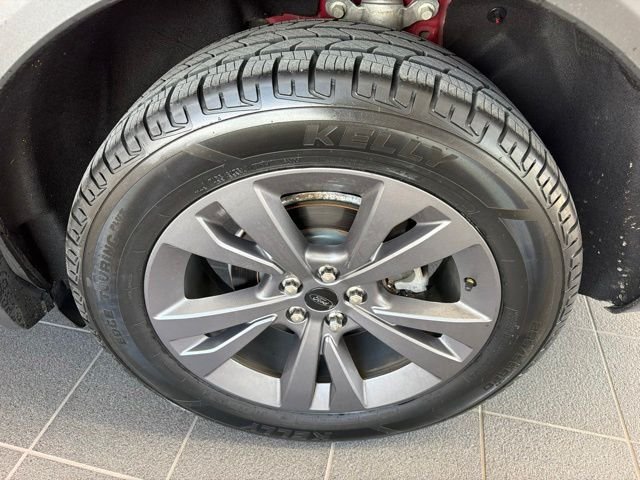Certified Used 2021 Rapid Red Metallic Tinted Clearcoat Ford XLT image 6