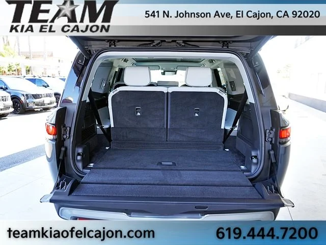 Used 2026  Rivian  image 15