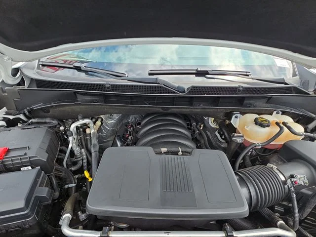 Used 2024 White GMC Denali image 33