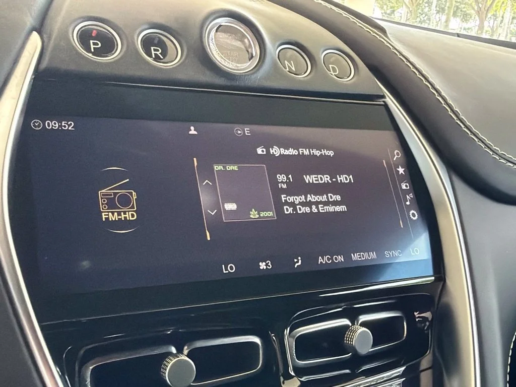 Used 2021 Black Aston Martin Base image 7