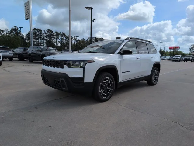 2026 Jeep Cherokee Limited HEV 4X4's photo