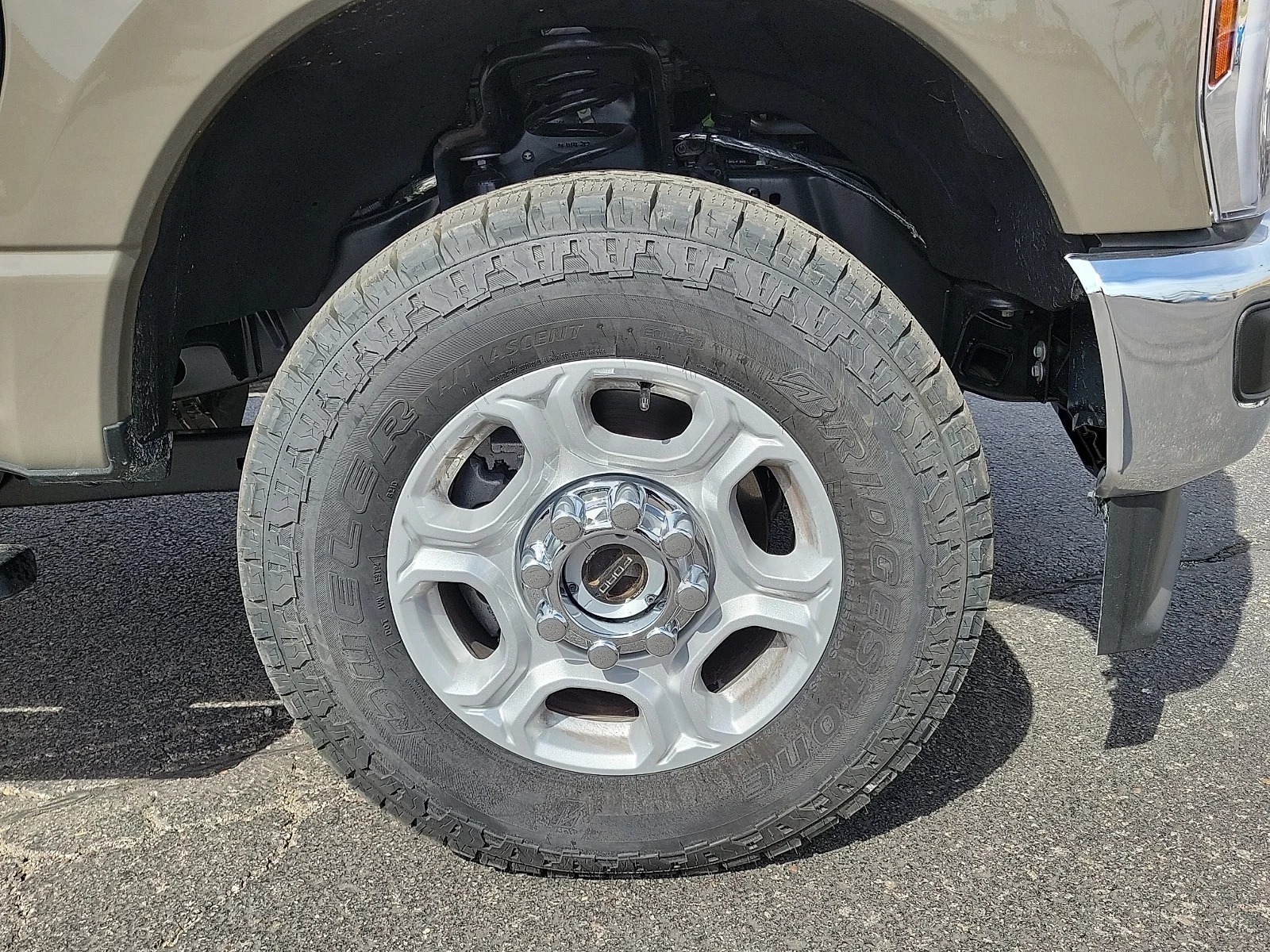 New 2026 Marsh Gray Ford F-250&reg; XLT image 7