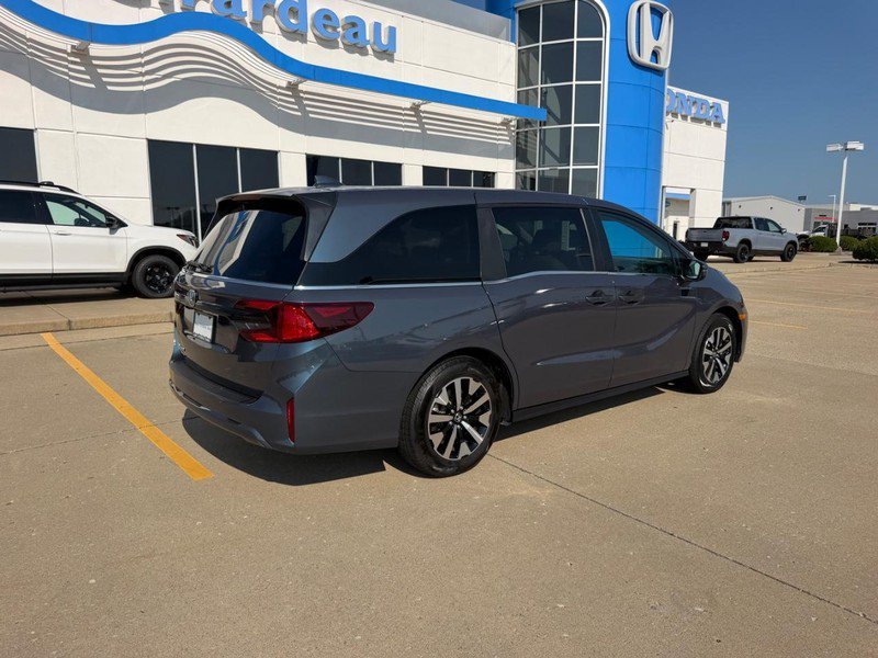 Certified Used 2025 Smoke Blue Pearl Honda EX-L image 28