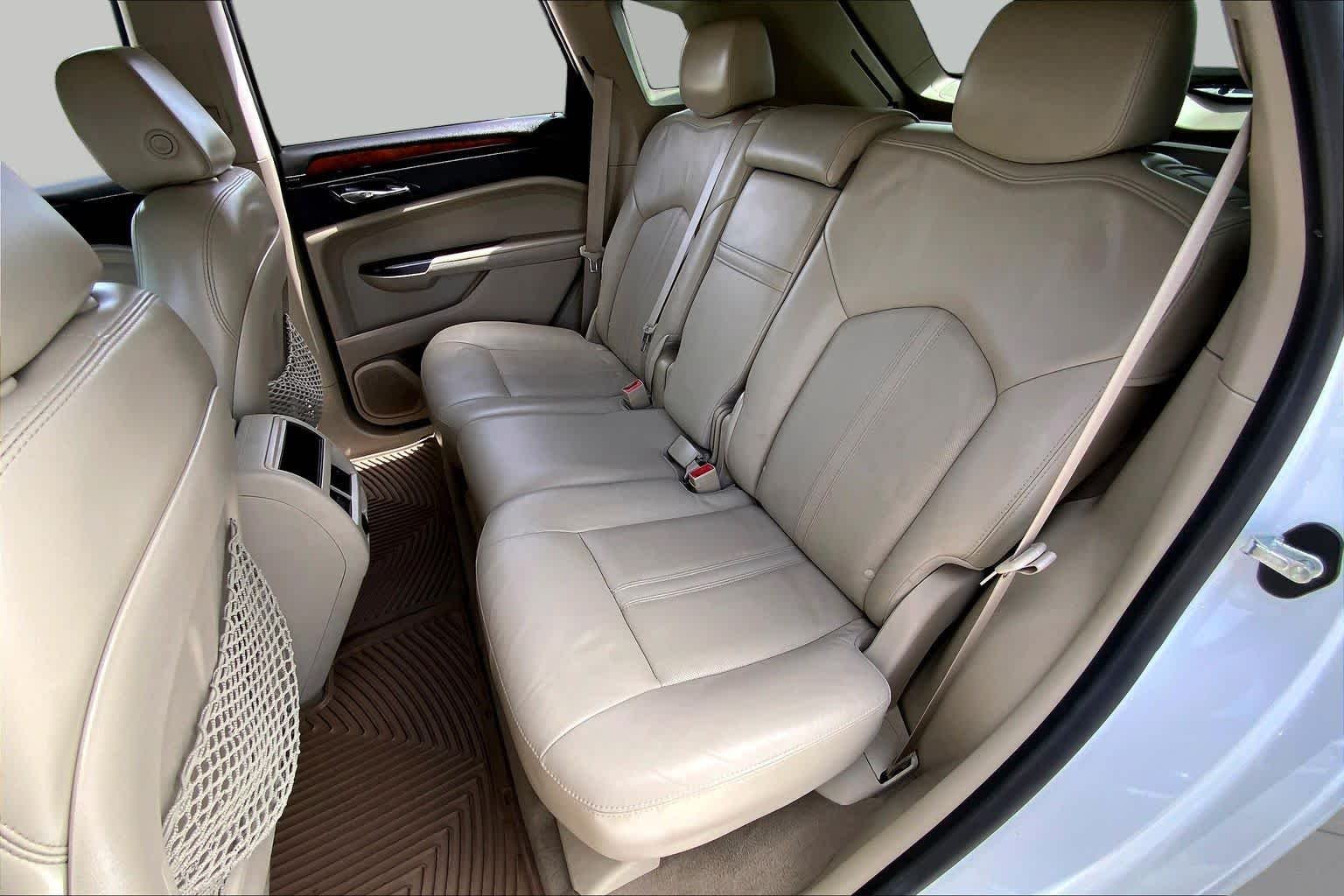 Used 2013 Platinum Ice Tricoat Cadillac Luxury Collection image 20