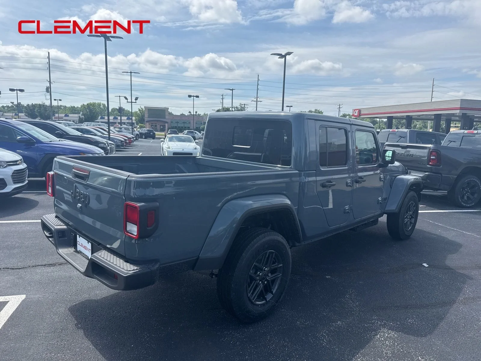 New 2026 Anvil Clear-Coat Exterior Paint Jeep Sport S image 8
