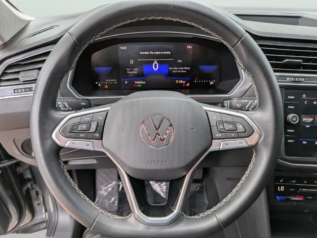 Used 2023 Gray Volkswagen 2.0T SE image 25
