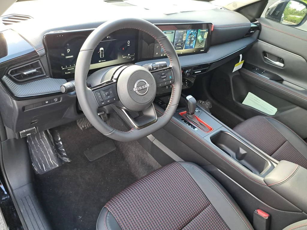 2026 Nissan KICKS SR - Photo 18