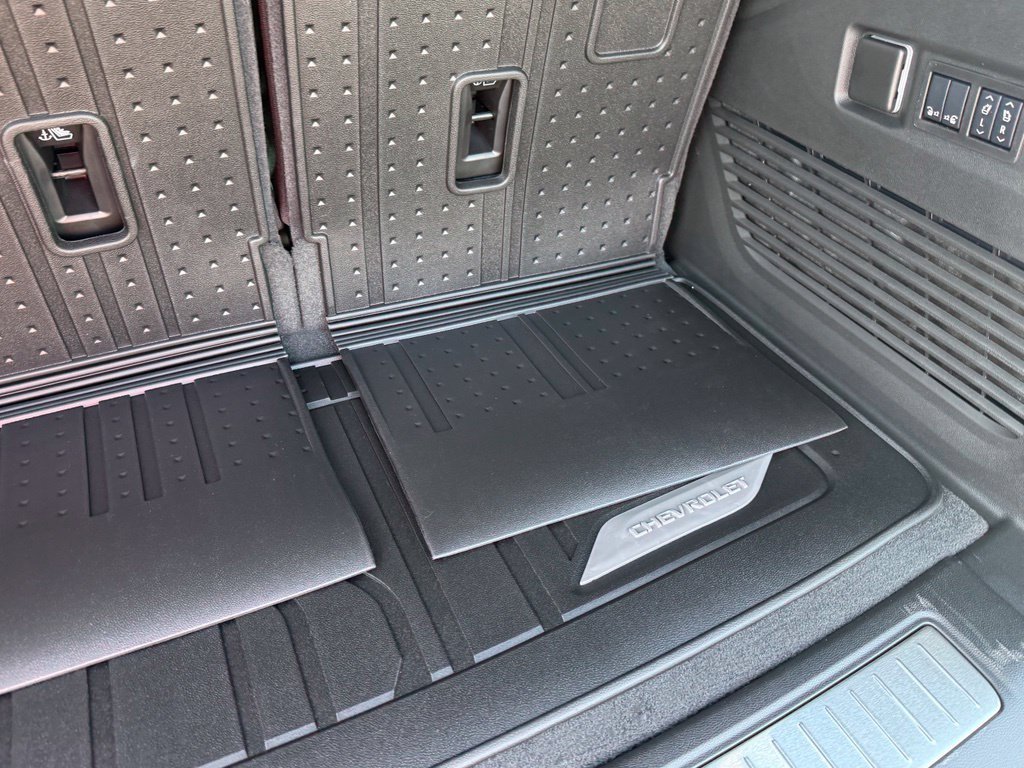 2026 Chevrolet Tahoe Z71 - Photo 12